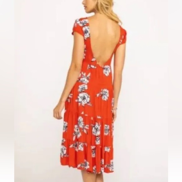 Free People Dresses & Skirts - Free People Rita Floral Midi Dress